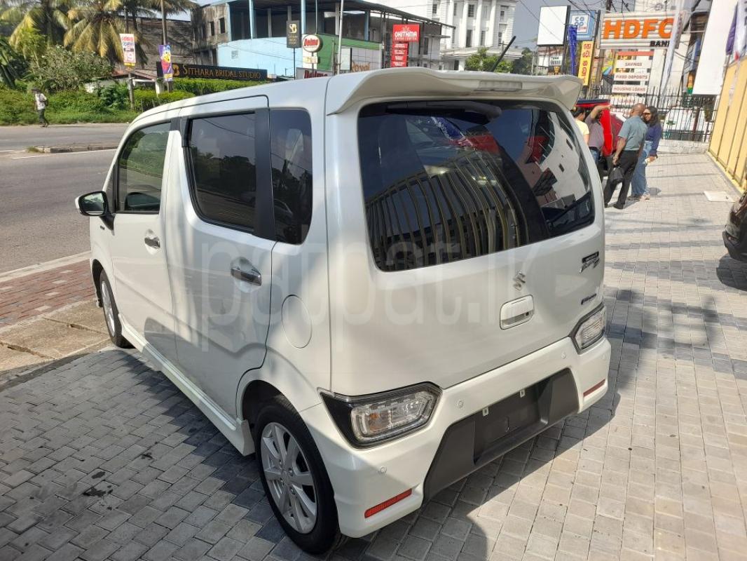 Advertisement image 4