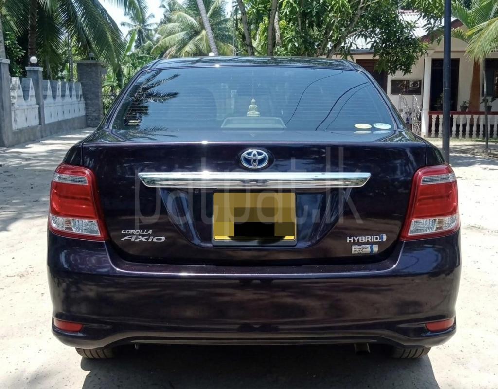 Toyota Axio 2017 - Used Car sale in Sri Lanka - patpat.lk