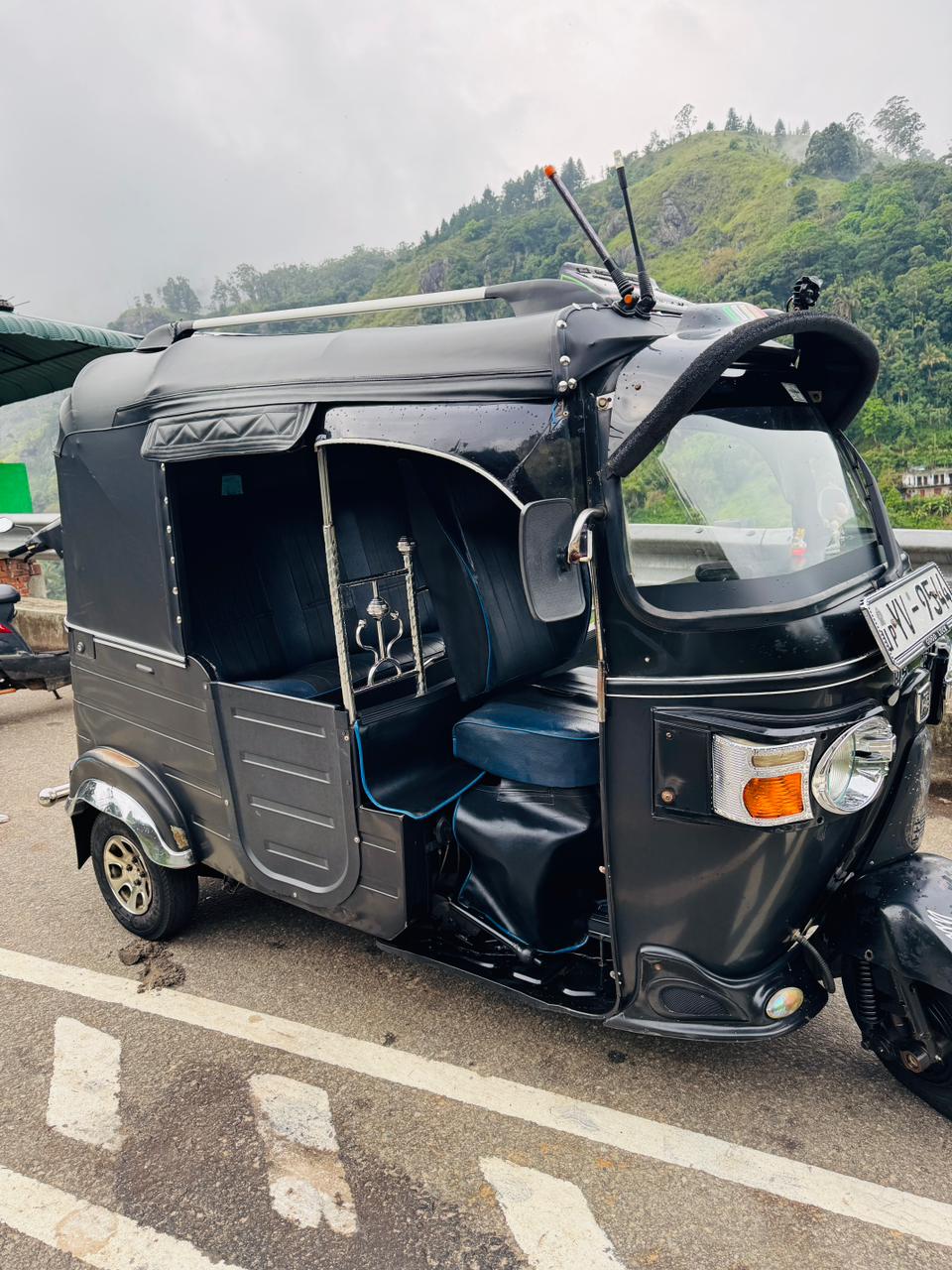 Bajaj Three Wheel 2012 - பயன்படுத்தப்பட்டது முச்சக்கர வண்டி sale in Sri Lanka - patpat.lk