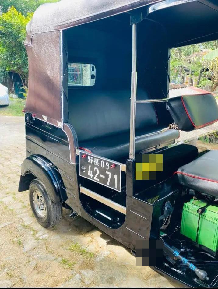 Bajaj 4 stroke 2012 - பயன்படுத்தப்பட்டது முச்சக்கர வண்டி sale in Sri Lanka - patpat.lk