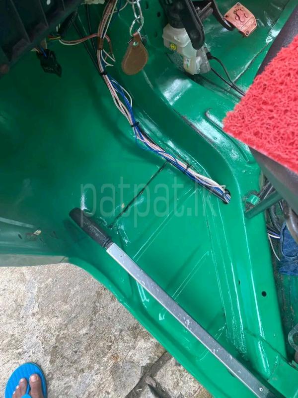 Bajaj 4 stroke 2009 - பயன்படுத்தப்பட்டது முச்சக்கர வண்டி sale in Sri Lanka - patpat.lk