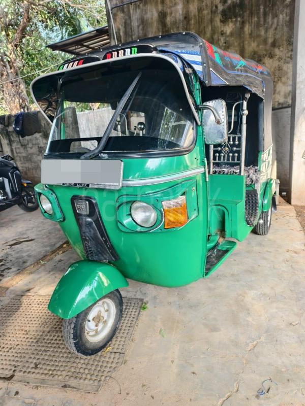 Bajaj 4 stroke 2011 - பயன்படுத்தப்பட்டது முச்சக்கர வண்டி sale in Sri Lanka - patpat.lk