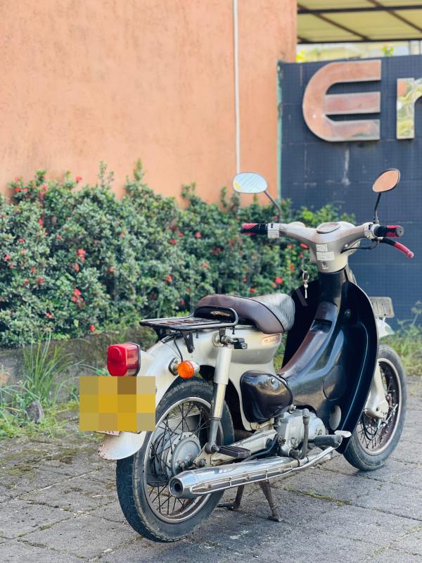 Advertisement image 4