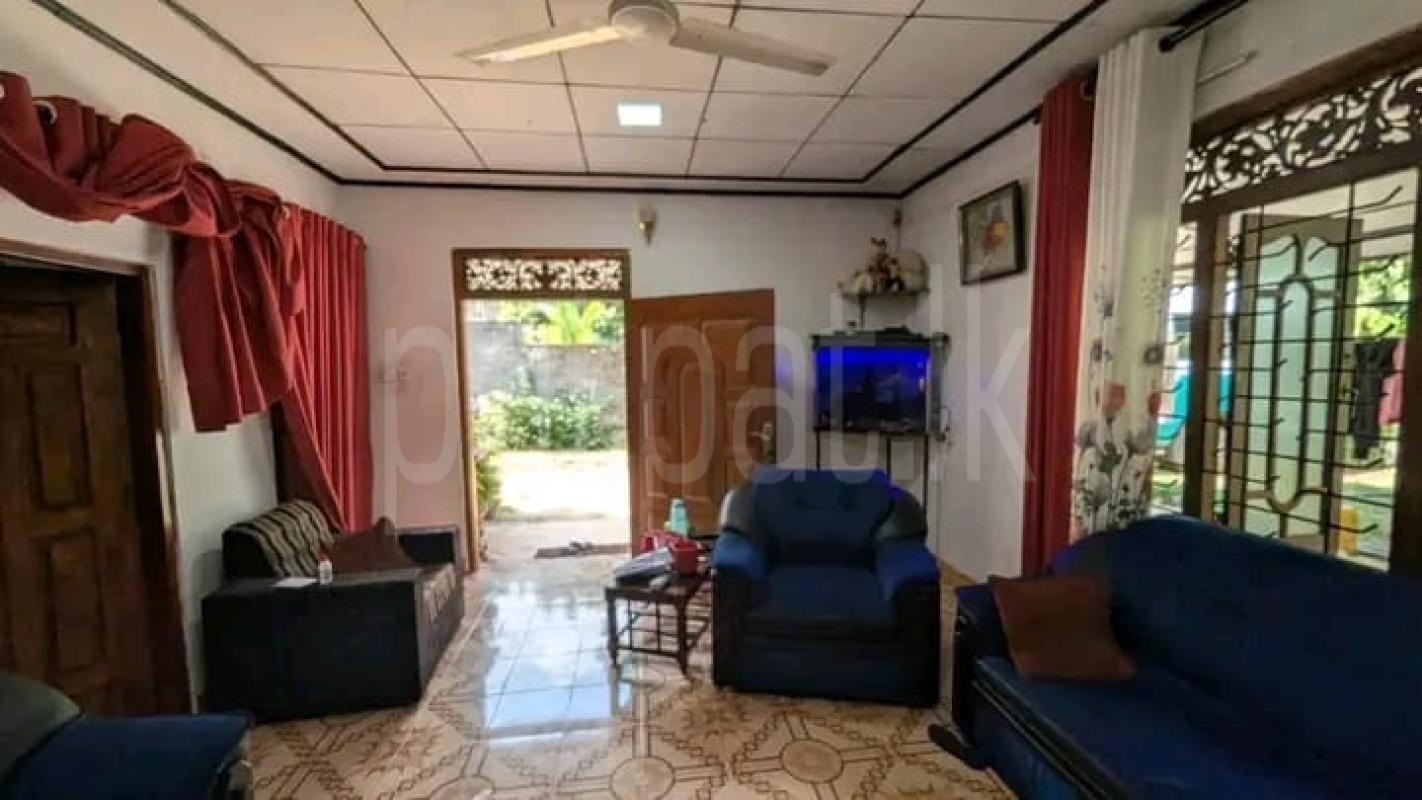 Residential Land for Sale in Nittambuwa