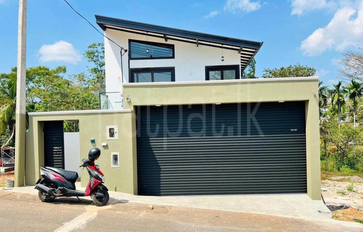 House for Sale in Malabe ads-image-1