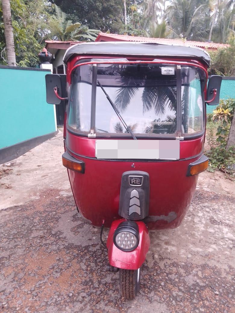 Bajaj 2 stroke 2005 - பயன்படுத்தப்பட்டது முச்சக்கர வண்டி sale in Sri Lanka - patpat.lk