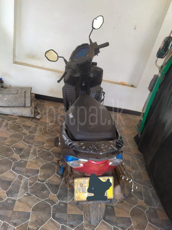 Advertisement image 6