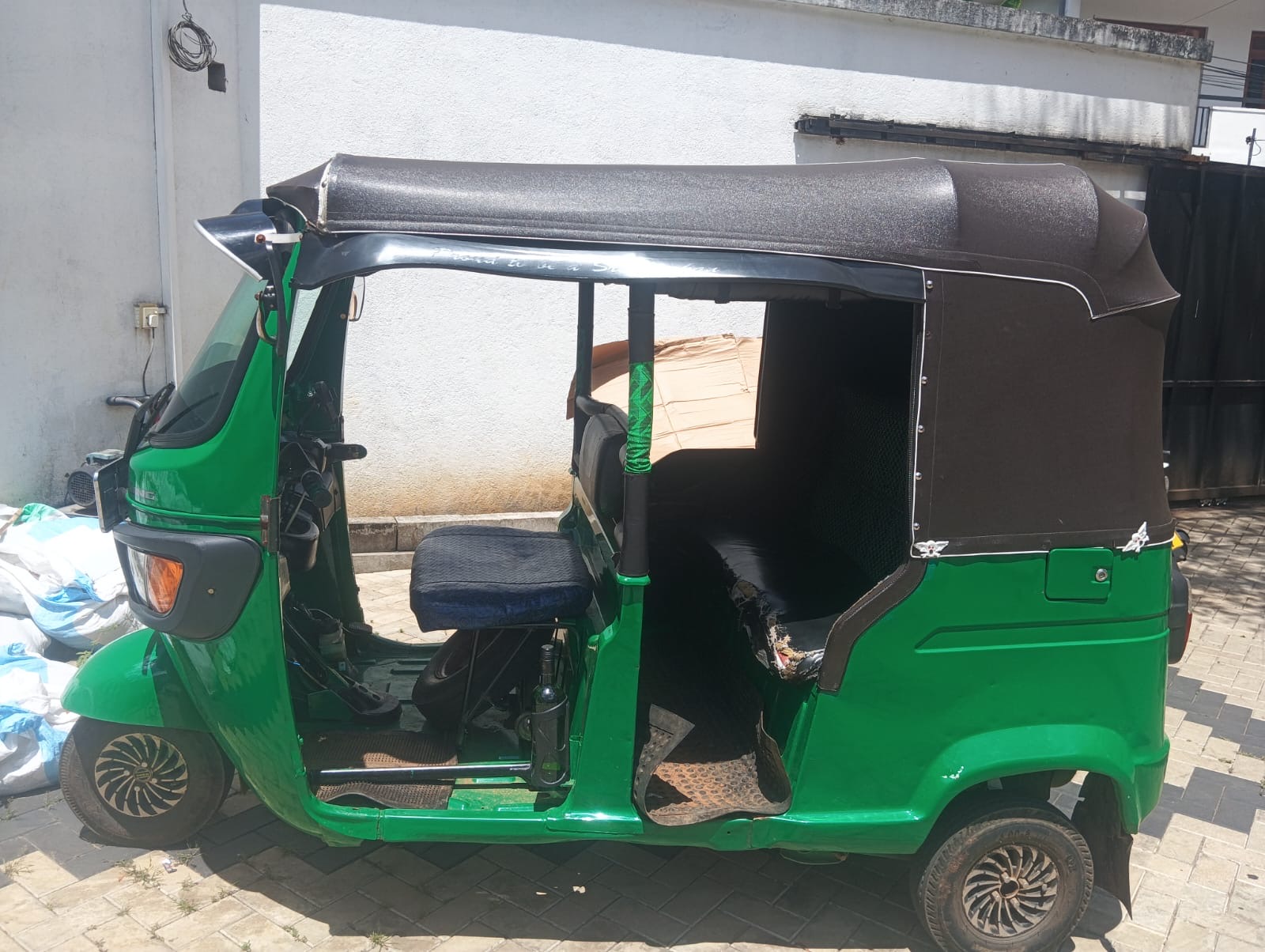 TVS Three Wheel 2015 - Used Three wheeler sale in Sri Lanka - patpat.lk