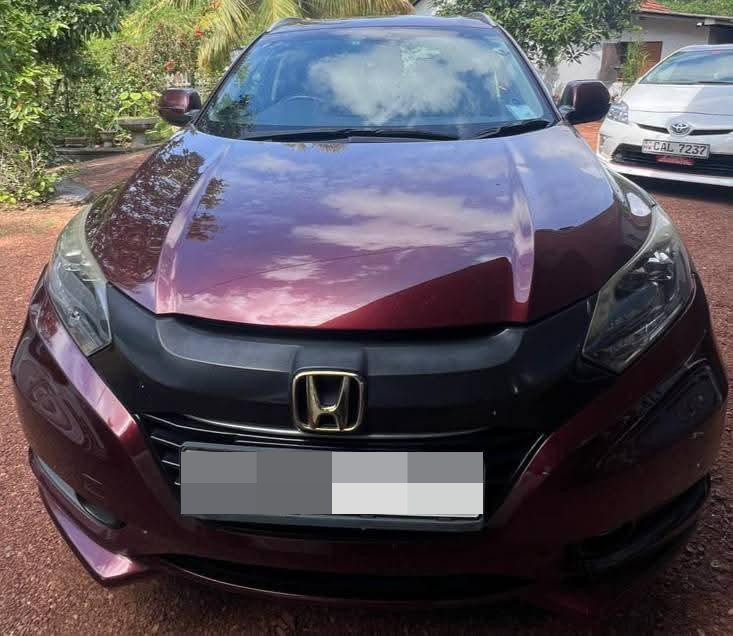 Honda Vezel 2014 - Used SUV sale in Sri Lanka - patpat.lk