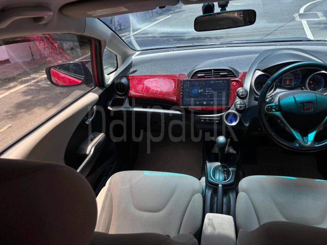 Advertisement image 4