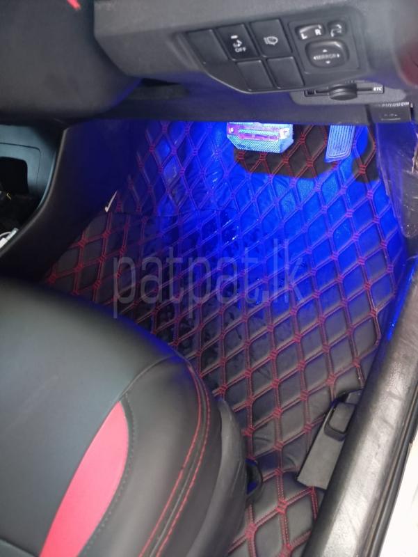 Toyota Prius 2012 - பயன்படுத்தப்பட்டது கார் sale in Sri Lanka - patpat.lk
