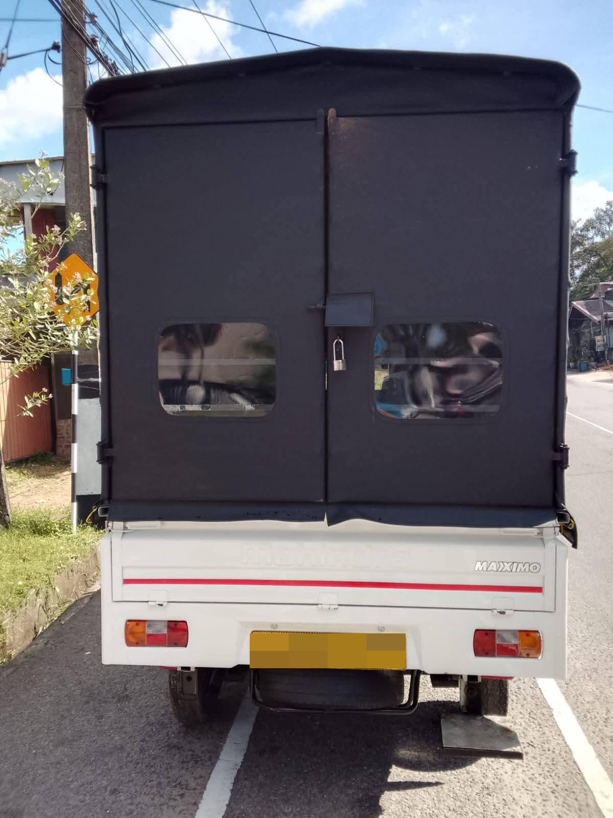 Mahindra Maxximo 2015 - Used Truck sale in Sri Lanka - patpat.lk
