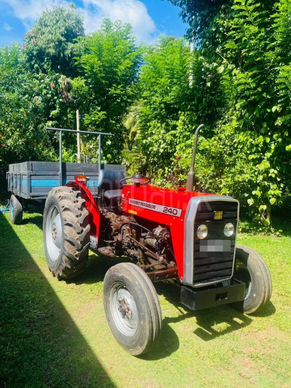 Massey Ferguson Tractor 1995 - பயன்படுத்தப்பட்டது நிலம் sale in Sri Lanka - patpat.lk