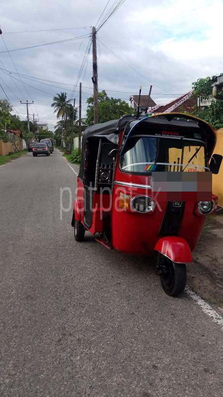 Bajaj Three Wheel 2011 - பயன்படுத்தப்பட்டது முச்சக்கர வண்டி sale in Sri Lanka - patpat.lk