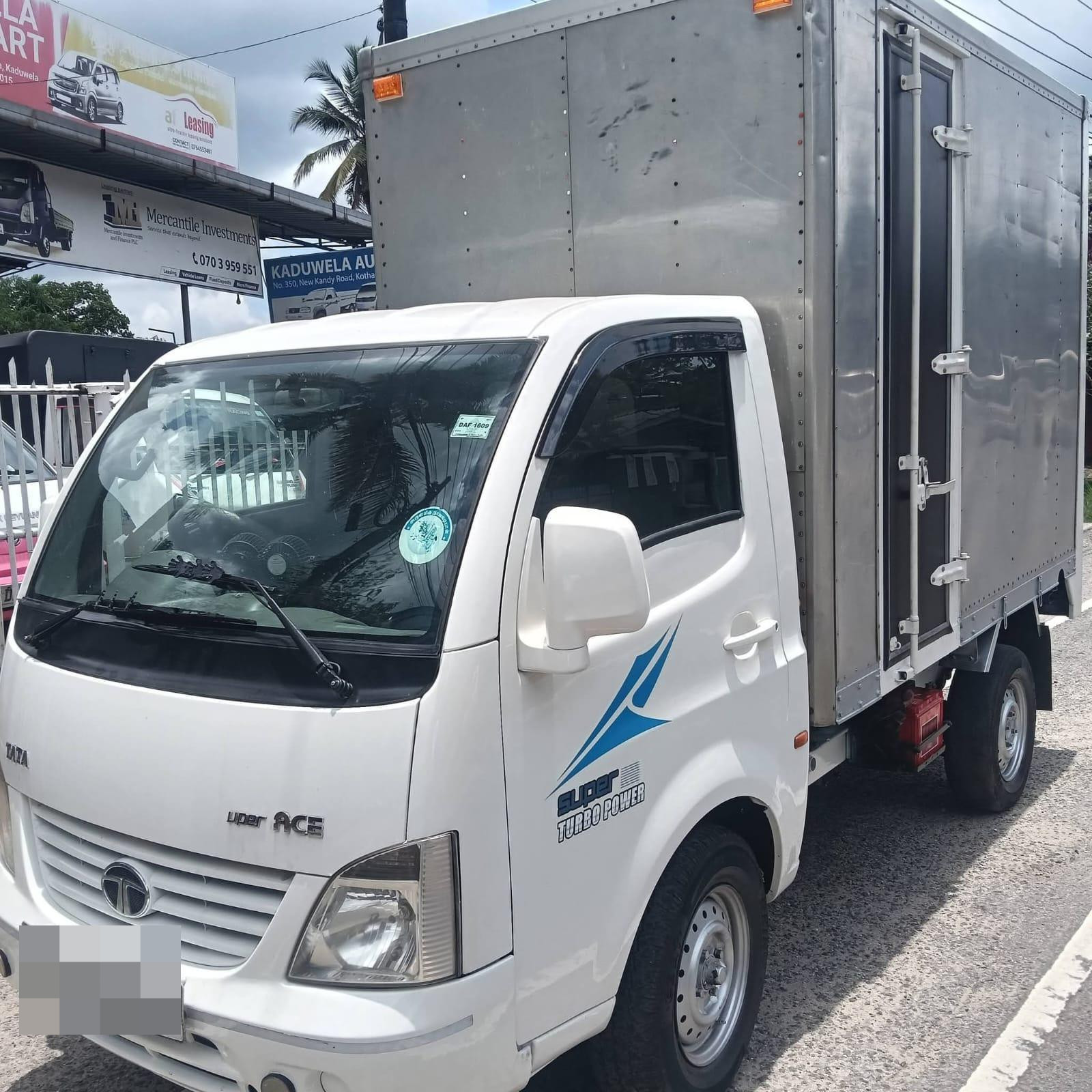 Tata EX 2 2017 - Used Truck sale in Sri Lanka - patpat.lk