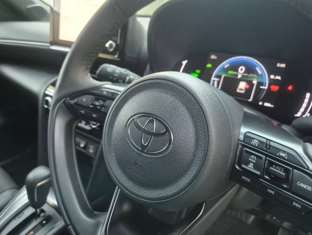 Toyota Yaris Cross 2025 - Brand New SUV sale in Sri Lanka - patpat.lk