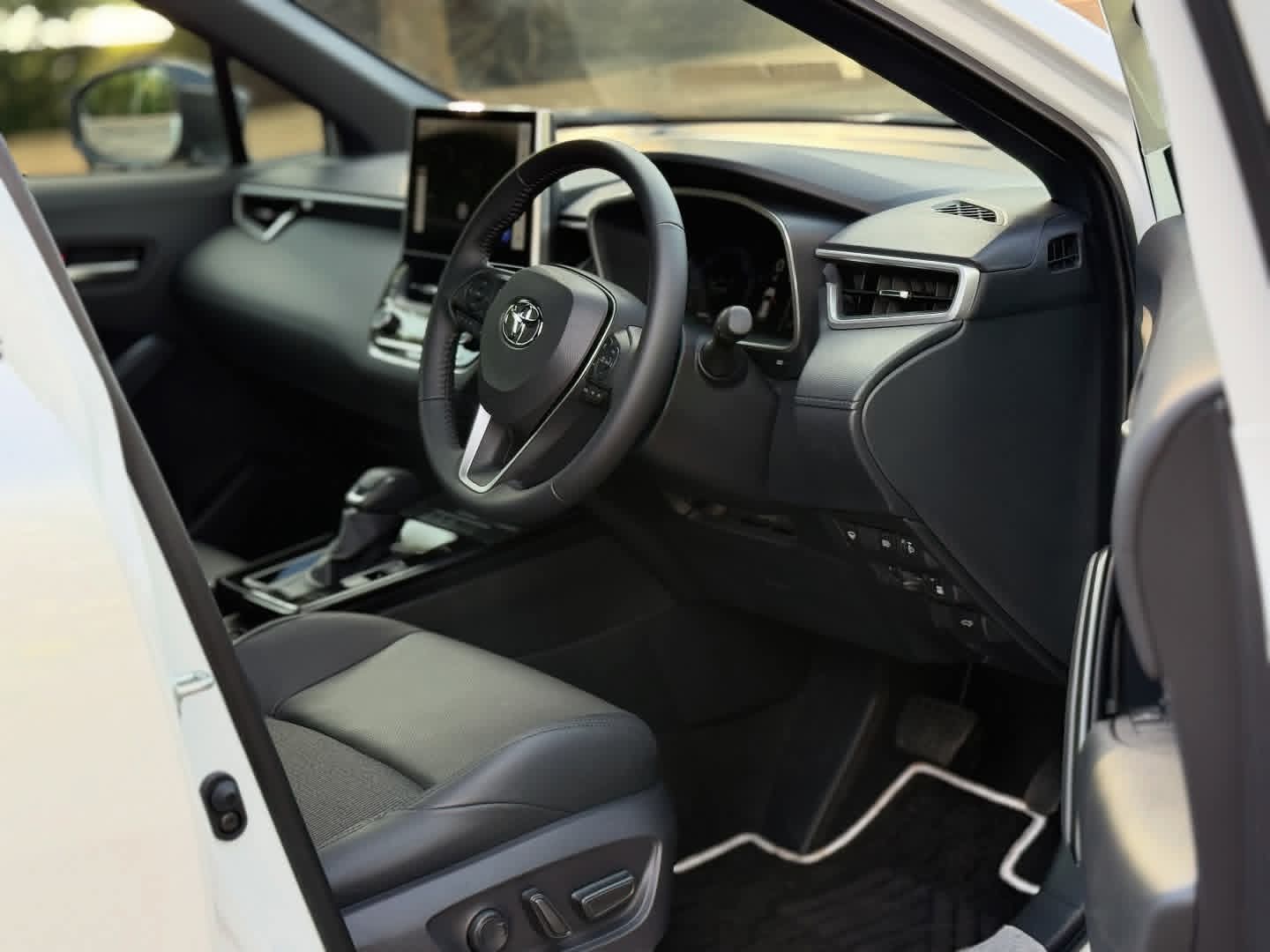 Toyota Corolla Cross 2025 - சான்றளிக்கப்பட்டது SUV sale in Sri Lanka - patpat.lk