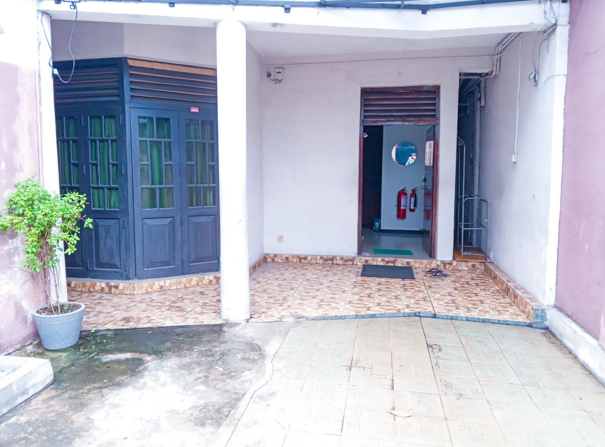 Building for Rent in Dehiwala