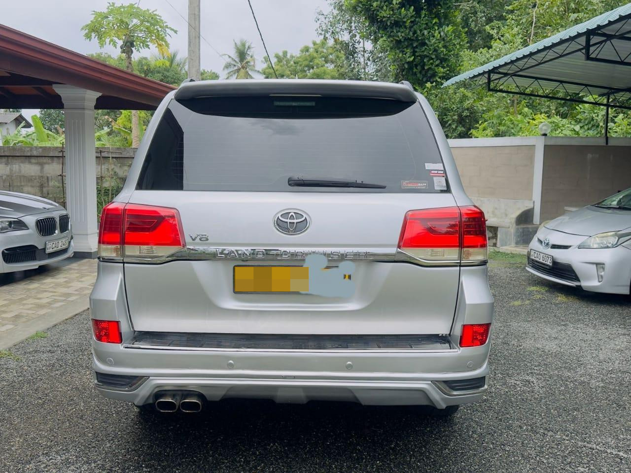 Toyota Land Cruiser 2008 - பயன்படுத்தப்பட்டது SUV sale in Sri Lanka - patpat.lk