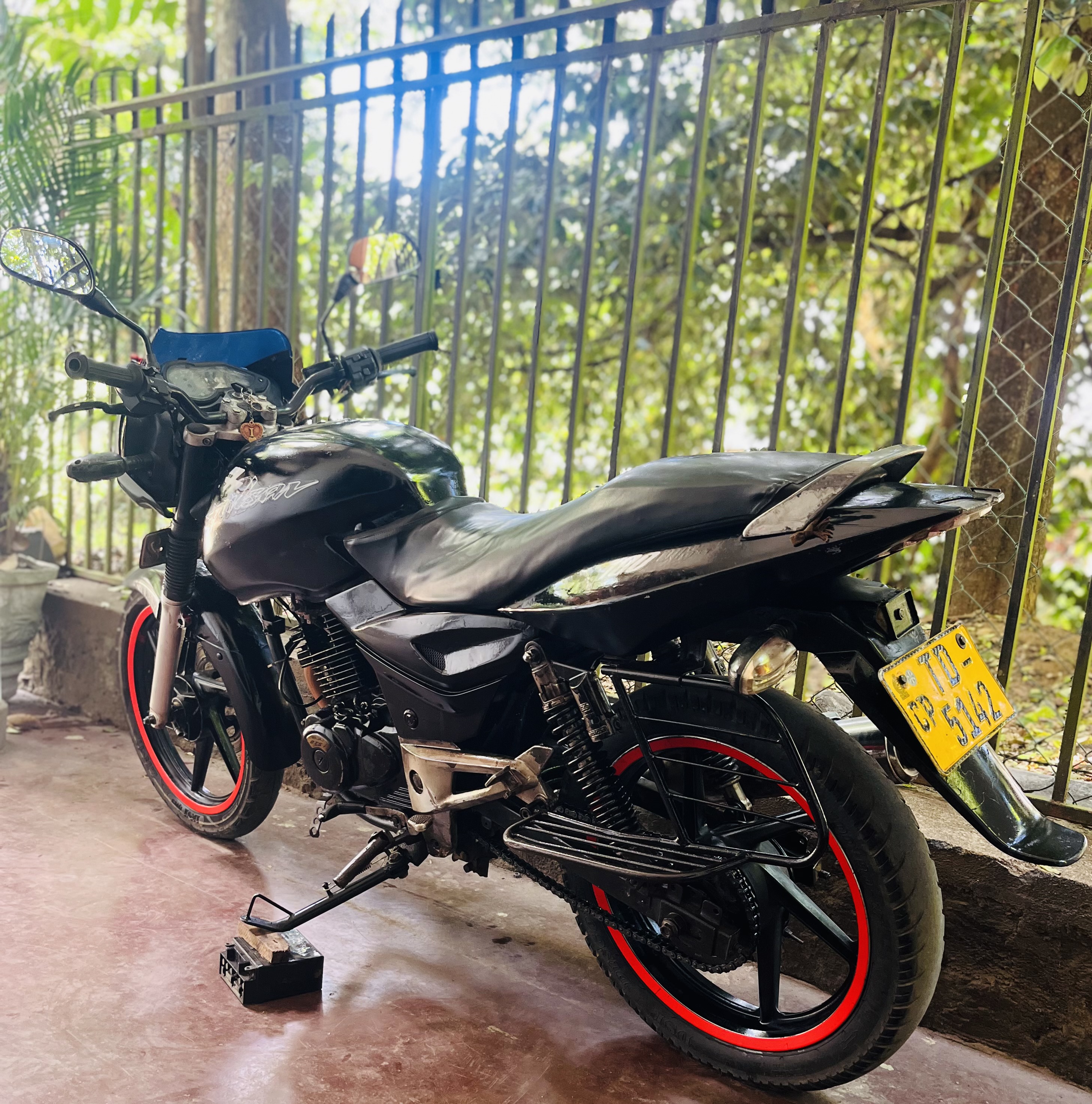 Advertisement image 5