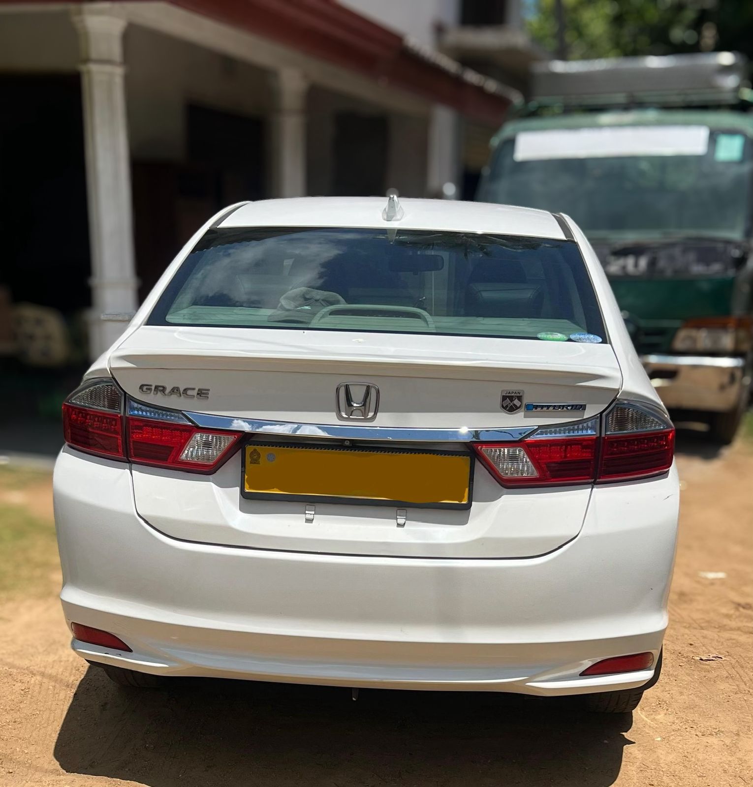 Honda Grace 2014 - Used Car sale in Sri Lanka - patpat.lk