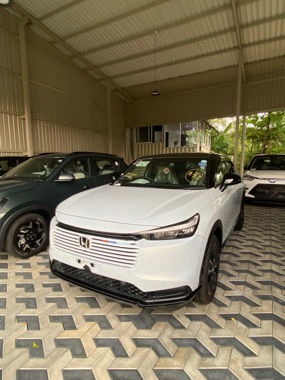 Honda Vezel 2025 - Brand New SUV sale in Sri Lanka - patpat.lk