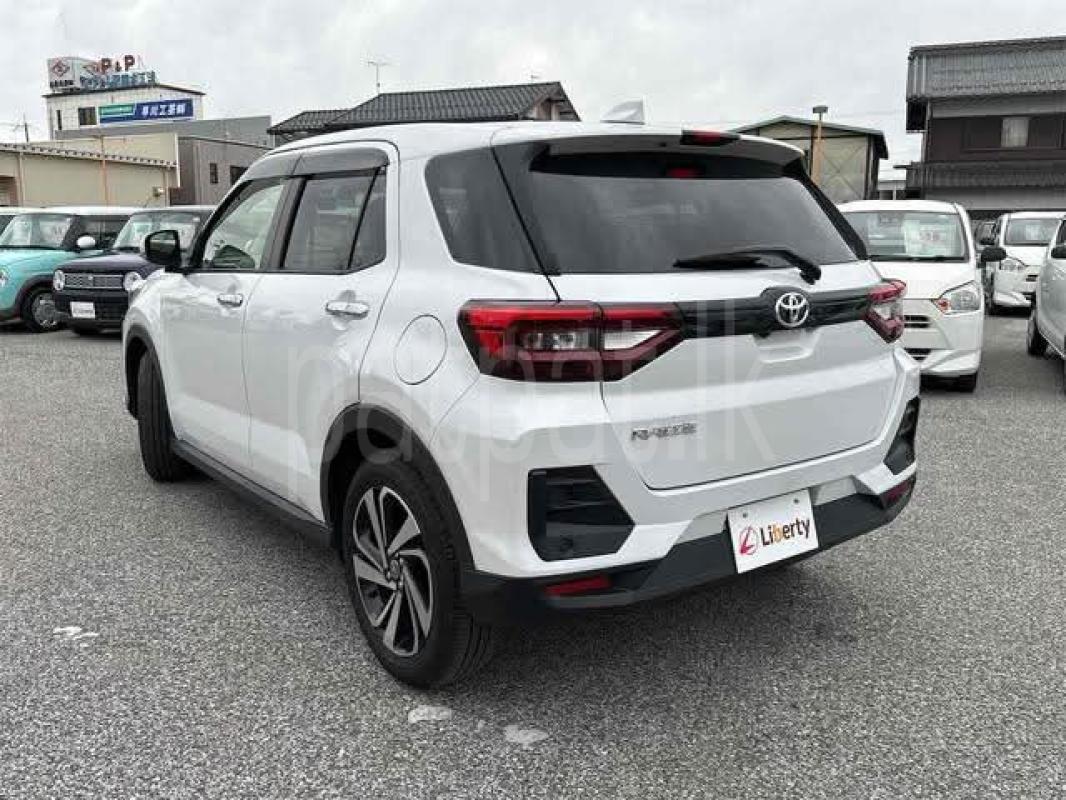 Advertisement image 4