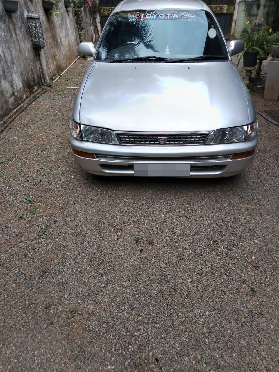 Toyota Corolla 1992 - பயன்படுத்தப்பட்டது கார் sale in Sri Lanka - patpat.lk