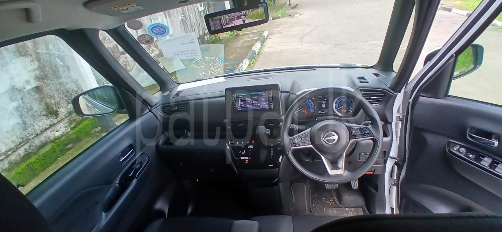 Nissan Roox 2023 - Reconditioned Car sale in Sri Lanka - patpat.lk