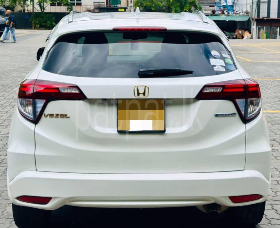 Advertisement image 3