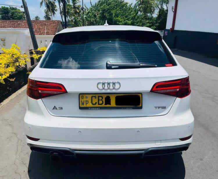 Audi RS3 2018 - பயன்படுத்தப்பட்டது கார் sale in Sri Lanka - patpat.lk