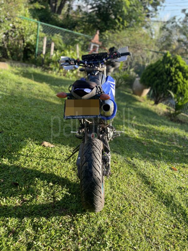 Advertisement image 6