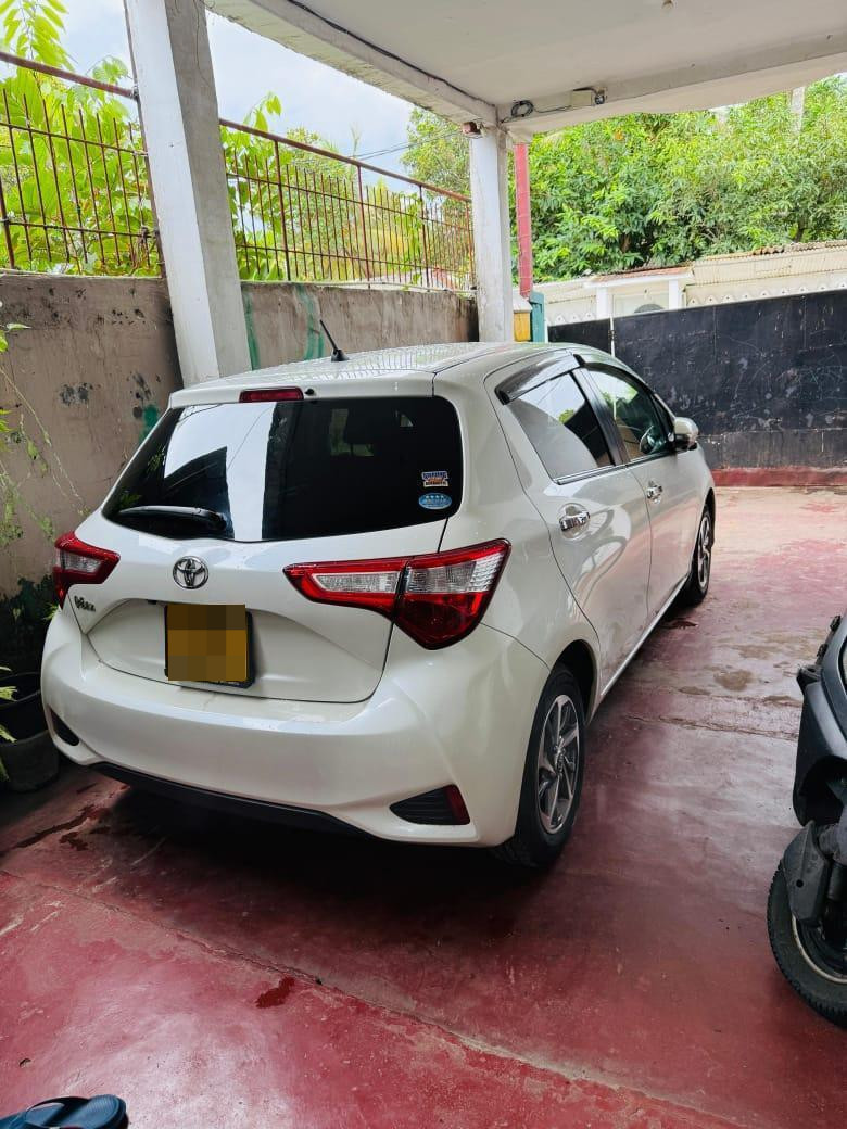 Toyota Vitz 2018 - பயன்படுத்தப்பட்டது கார் sale in Sri Lanka - patpat.lk