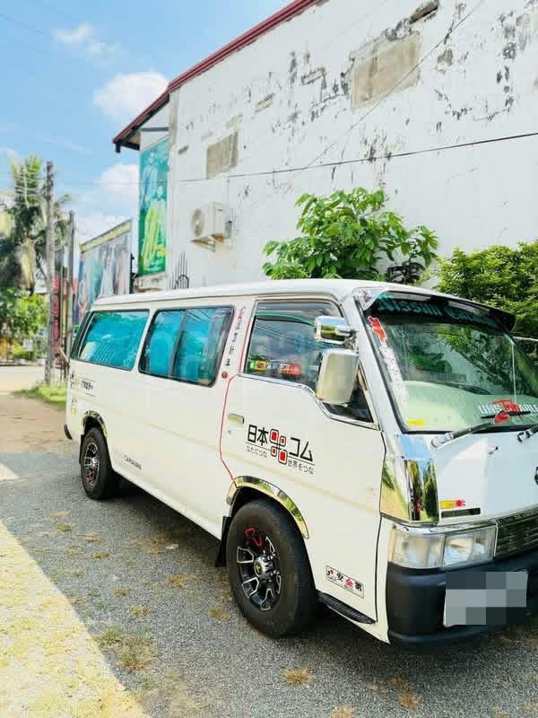 Nissan Caravan 1992 - பயன்படுத்தப்பட்டது வேன் sale in Sri Lanka - patpat.lk
