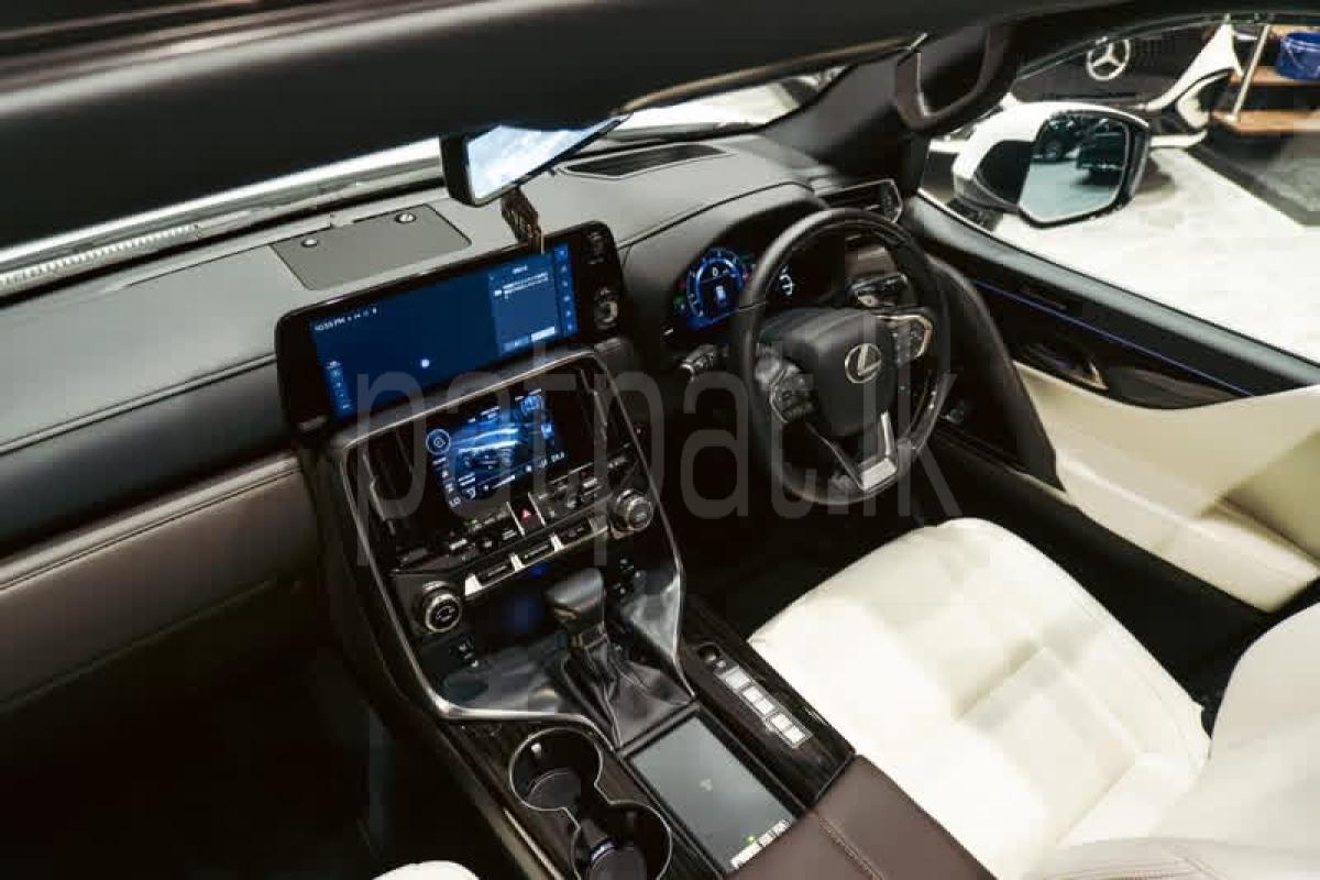 Advertisement image 5