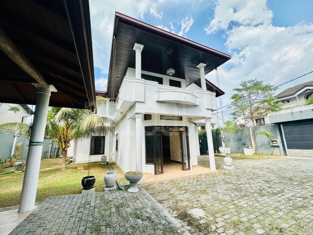 House for Sale in Battaramulla