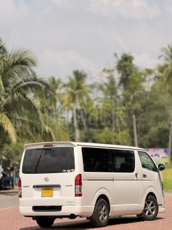 Advertisement image 4