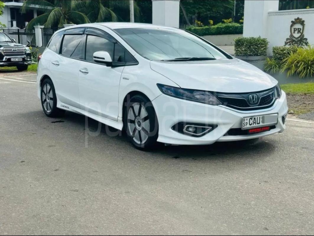 Advertisement image 3