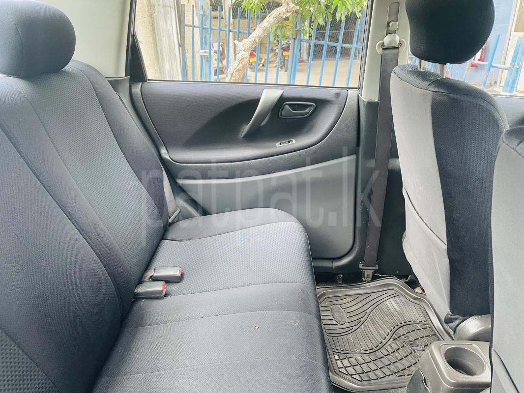 Suzuki Liana 2003 - பயன்படுத்தப்பட்டது கார் sale in Sri Lanka - patpat.lk