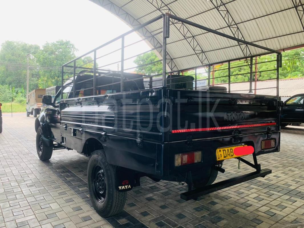 Advertisement image 6