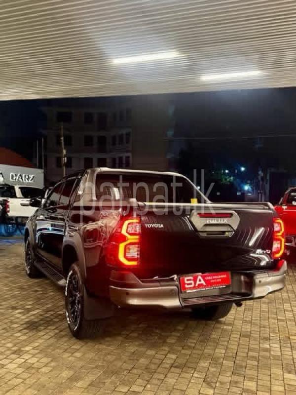 Advertisement image 6