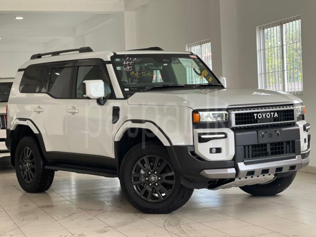 Advertisement image 1