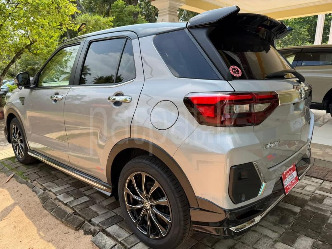 Advertisement image 4