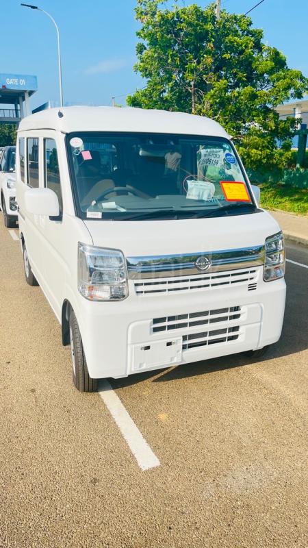 Advertisement image 1