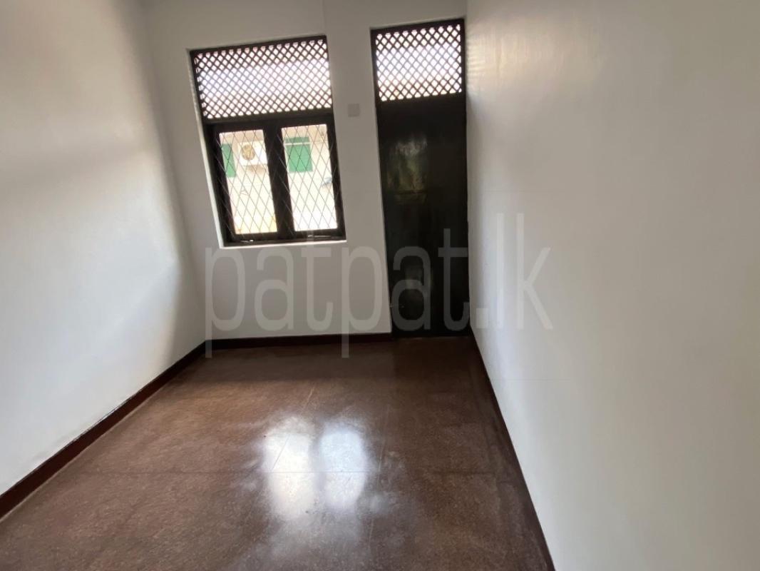 House for Sale in Pita Kotte