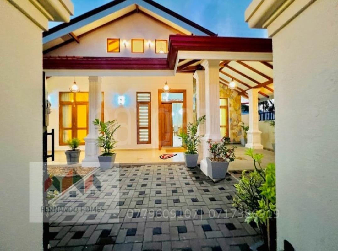 House for Sale in Negombo