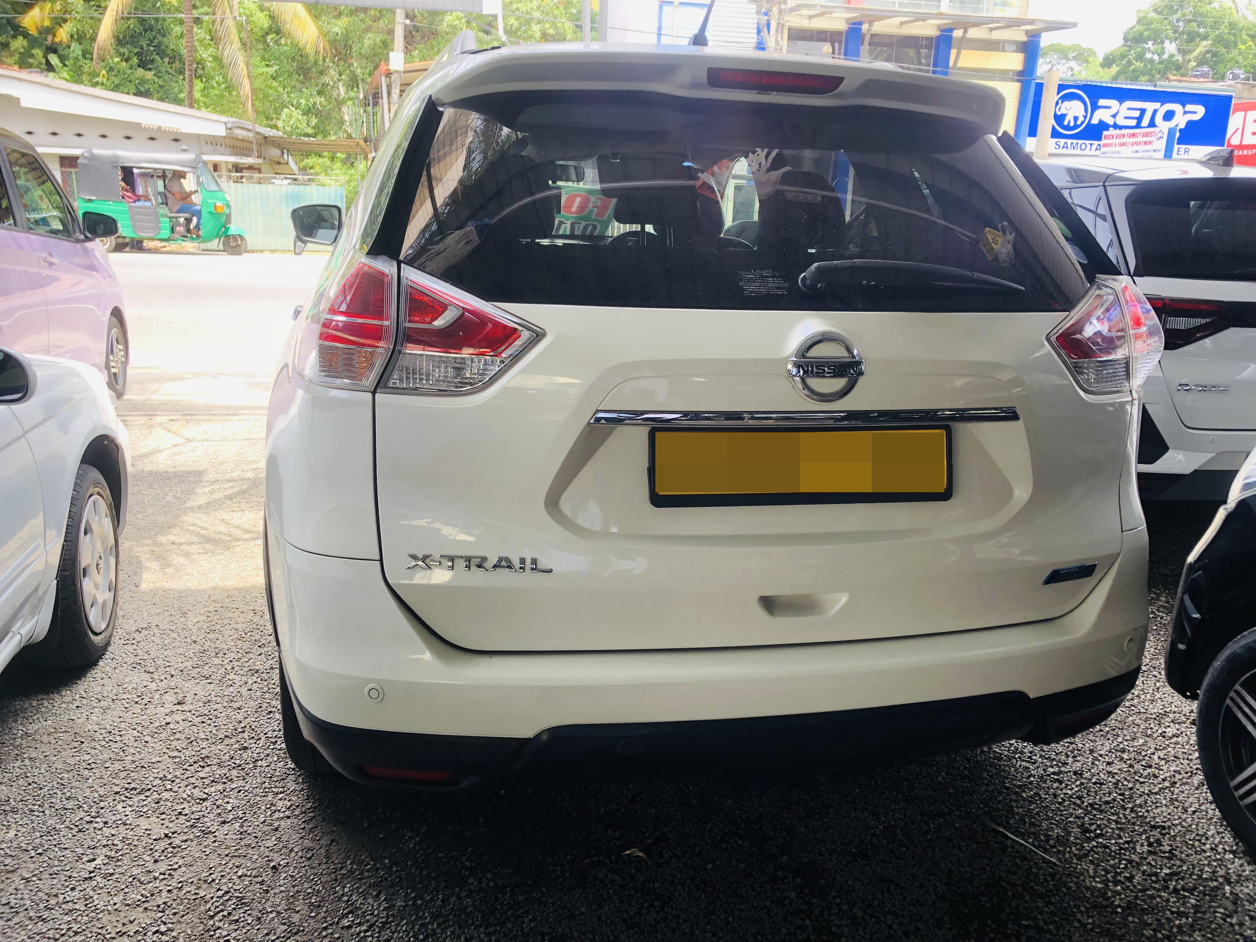 Nissan X Trail 2015 - Used SUV sale in Sri Lanka - patpat.lk