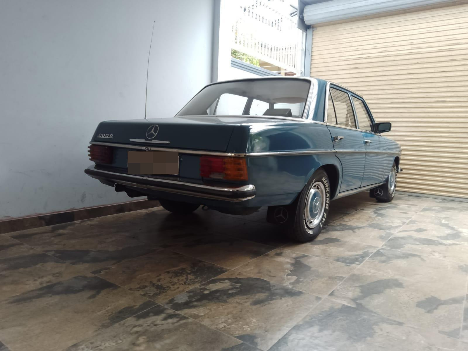 Mercedes Benz D Class 1972 - Used Car sale in Sri Lanka - patpat.lk