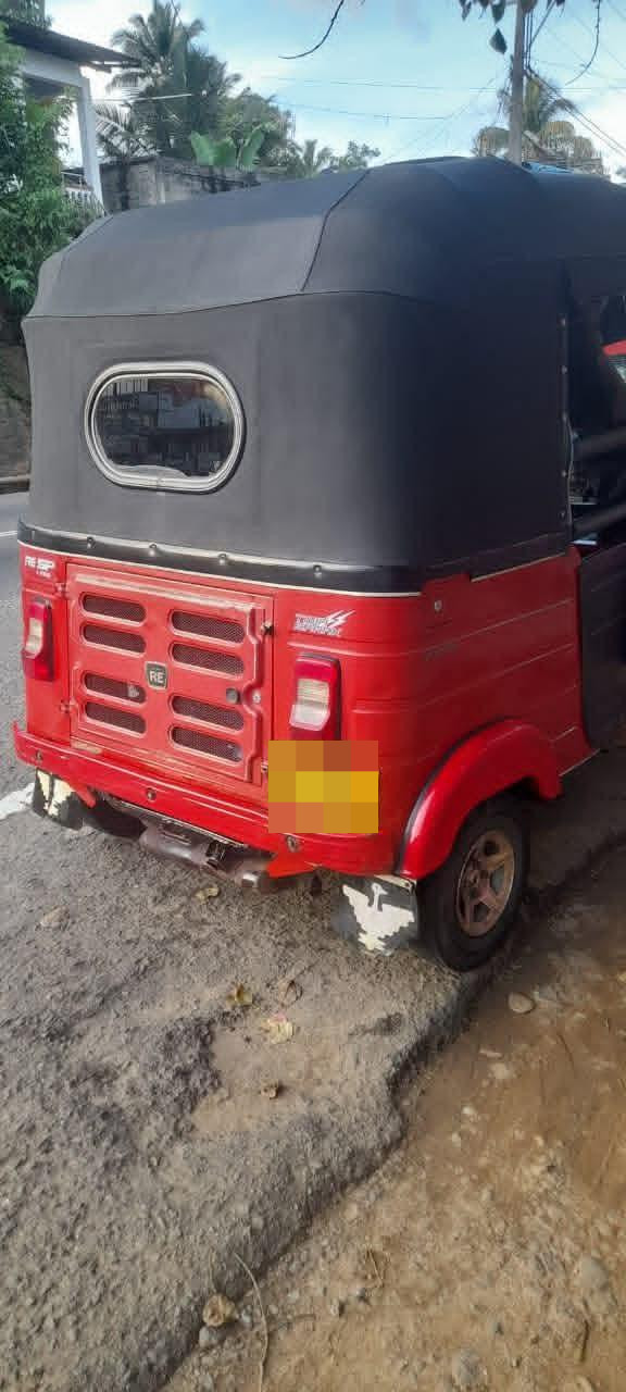 Bajaj Three Wheel 2018 - Used Three wheeler sale in Sri Lanka - patpat.lk