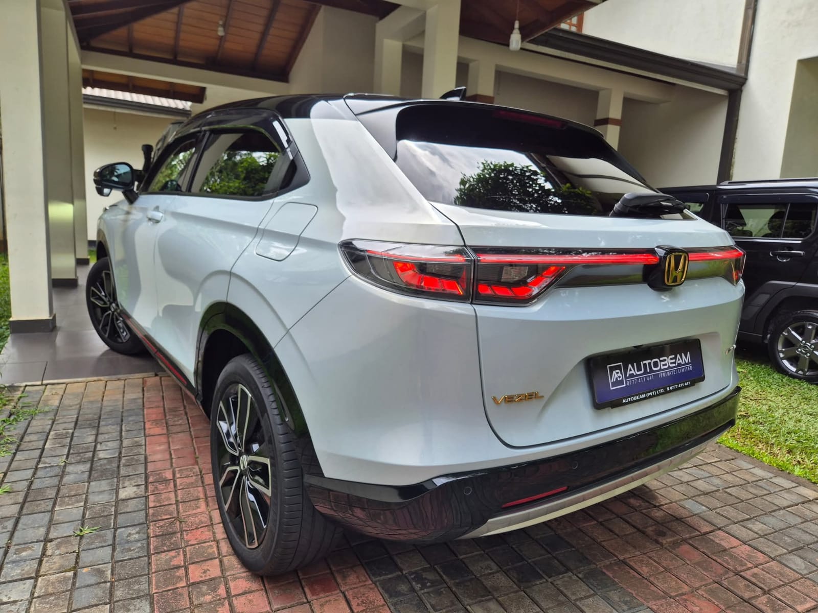 Honda Vezel 2023 - Brand New SUV sale in Sri Lanka - patpat.lk